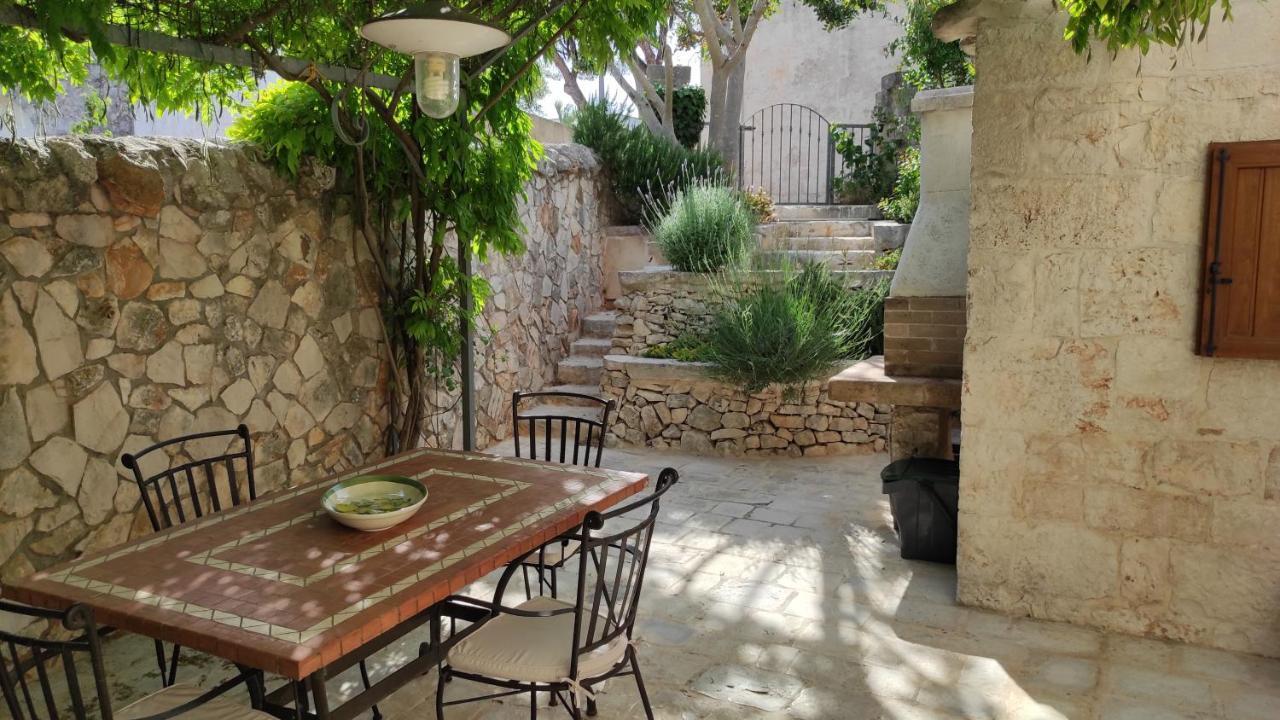 Casa Ciccone Cardone Villa Locorotondo Exterior photo